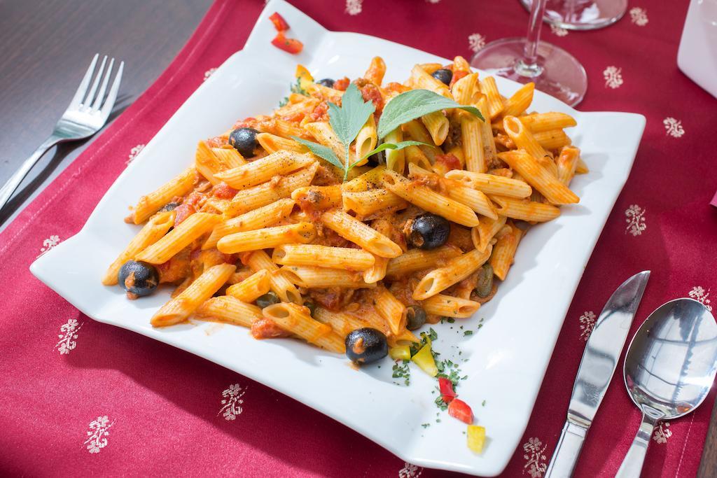 Gaestehaus Krappinger/Pizzeria Mamma Mia Ossiach Zewnętrze zdjęcie