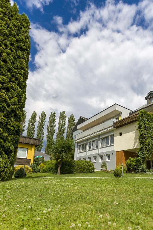 Gaestehaus Krappinger/Pizzeria Mamma Mia Ossiach Zewnętrze zdjęcie